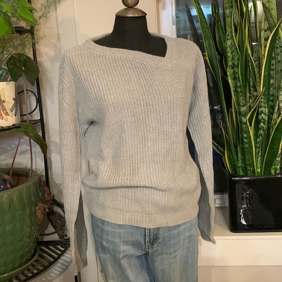 bobiBlack sweater - Picture 3 of 11